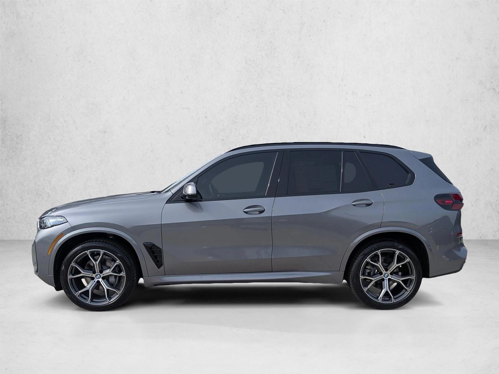 Thumbnail: 2026 BMW X5 - 2