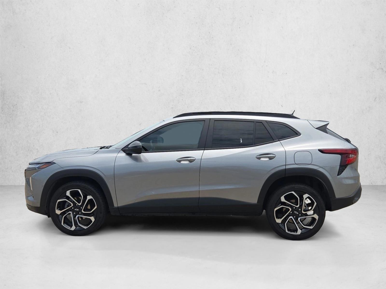 Thumbnail: 2025 Chevrolet Trax - 2