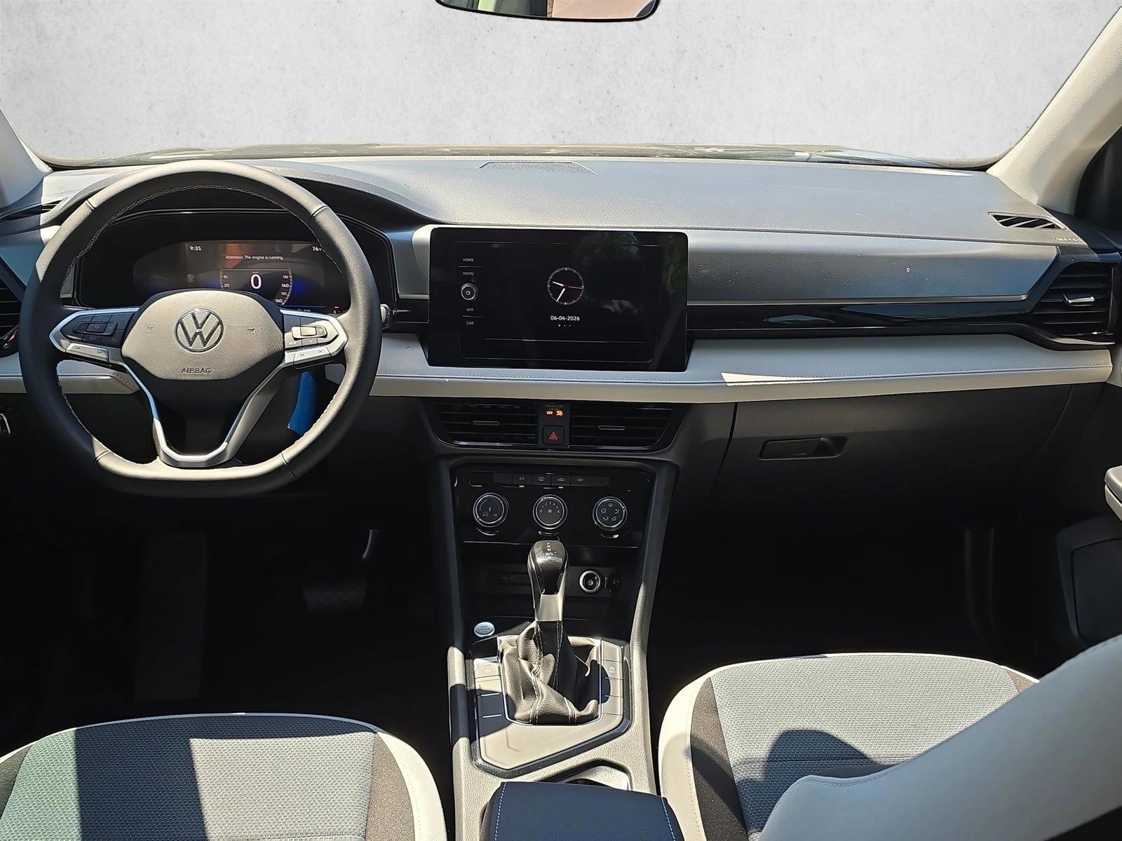 Thumbnail: 2026 Volkswagen Taos - 3