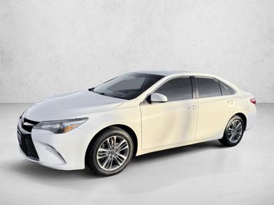2015 Toyota Camry SE -
                  Centennial, CO