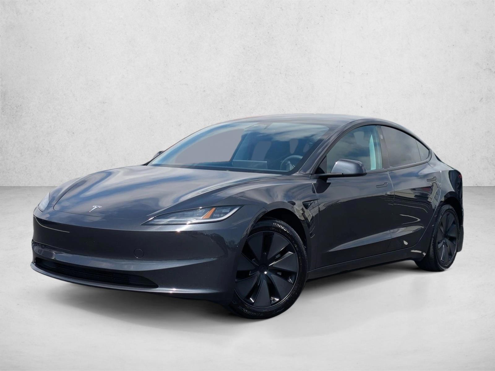 Thumbnail: 2025 Tesla Model 3 - 1