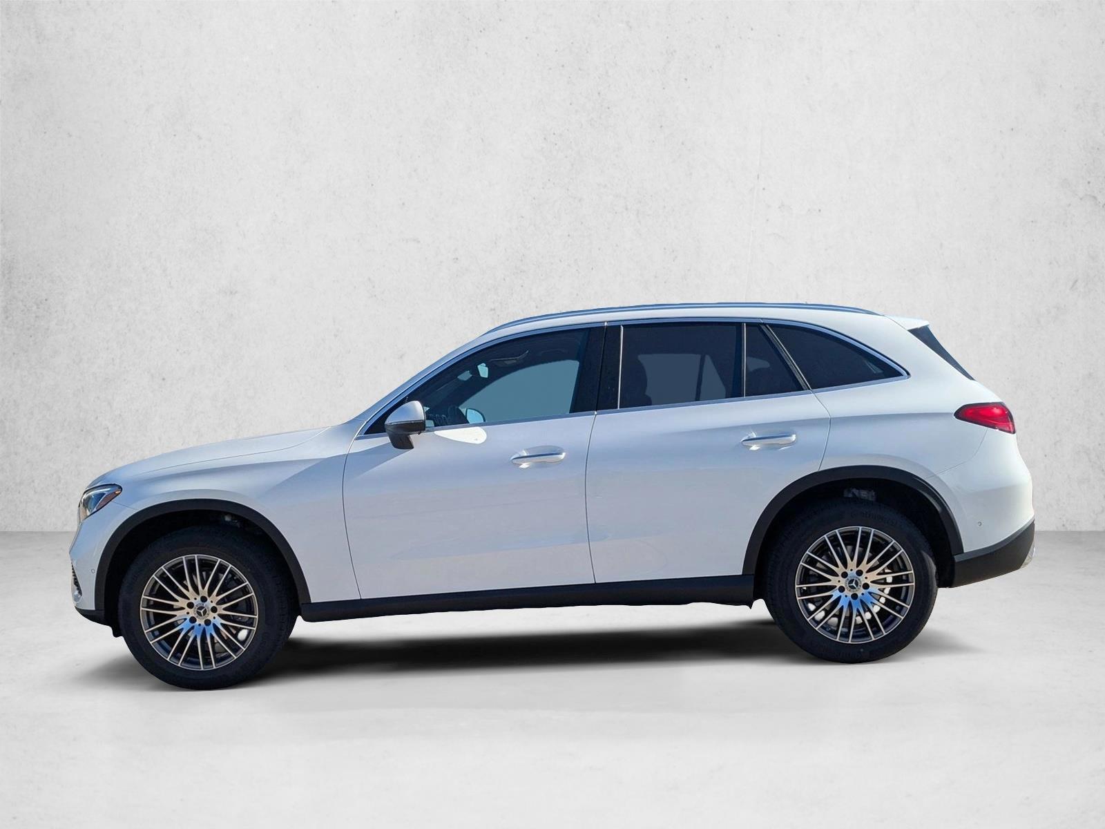 Thumbnail: 2026 Mercedes-Benz GLC - 2