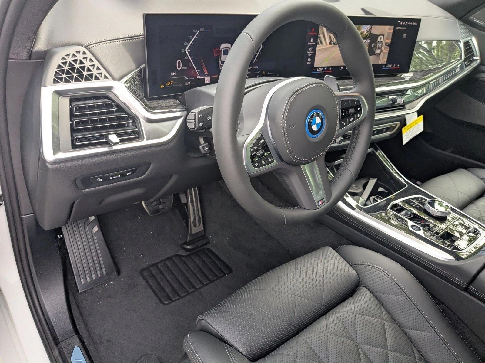 Thumbnail: 2026 BMW X5 - 3