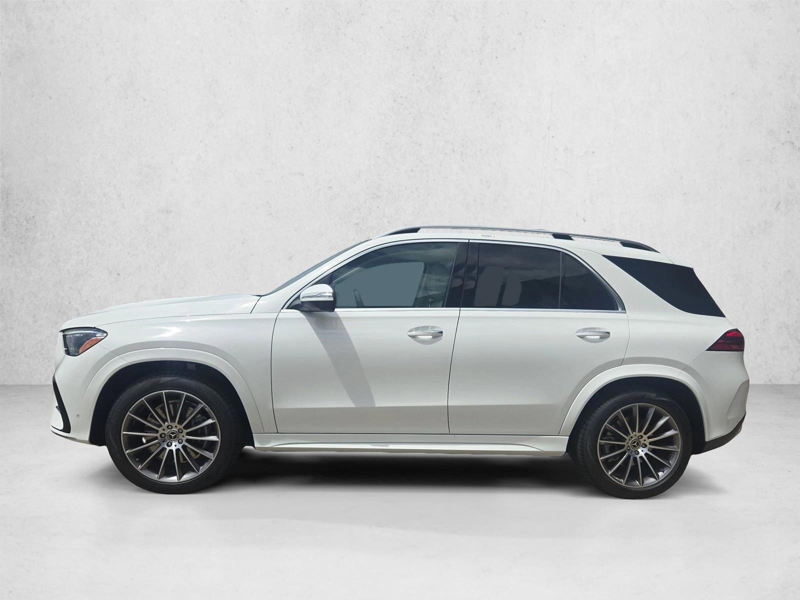 Thumbnail: 2026 Mercedes-Benz GLE - 2