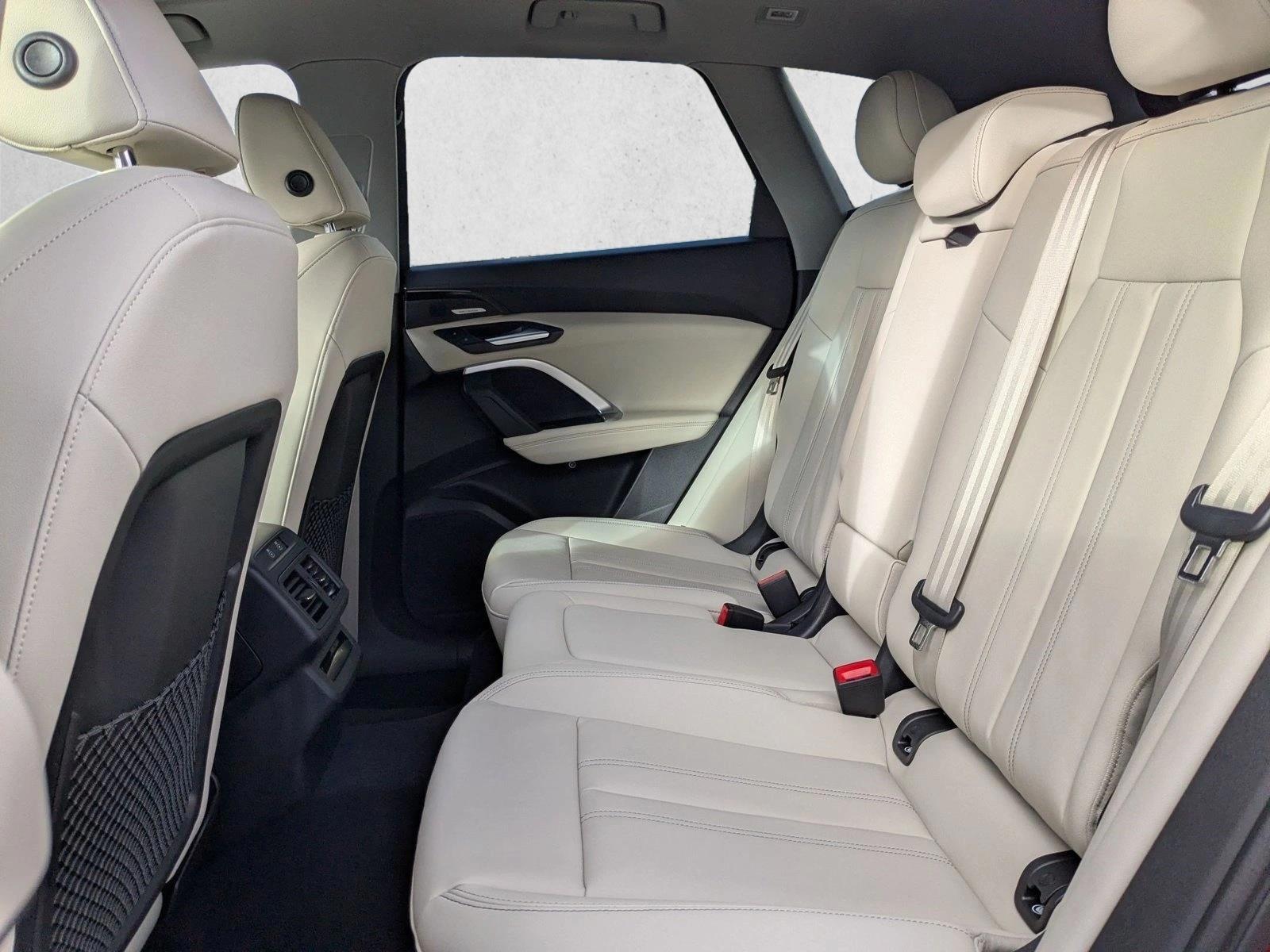 2025 Audi Q5 Premium Plus - Photo 17