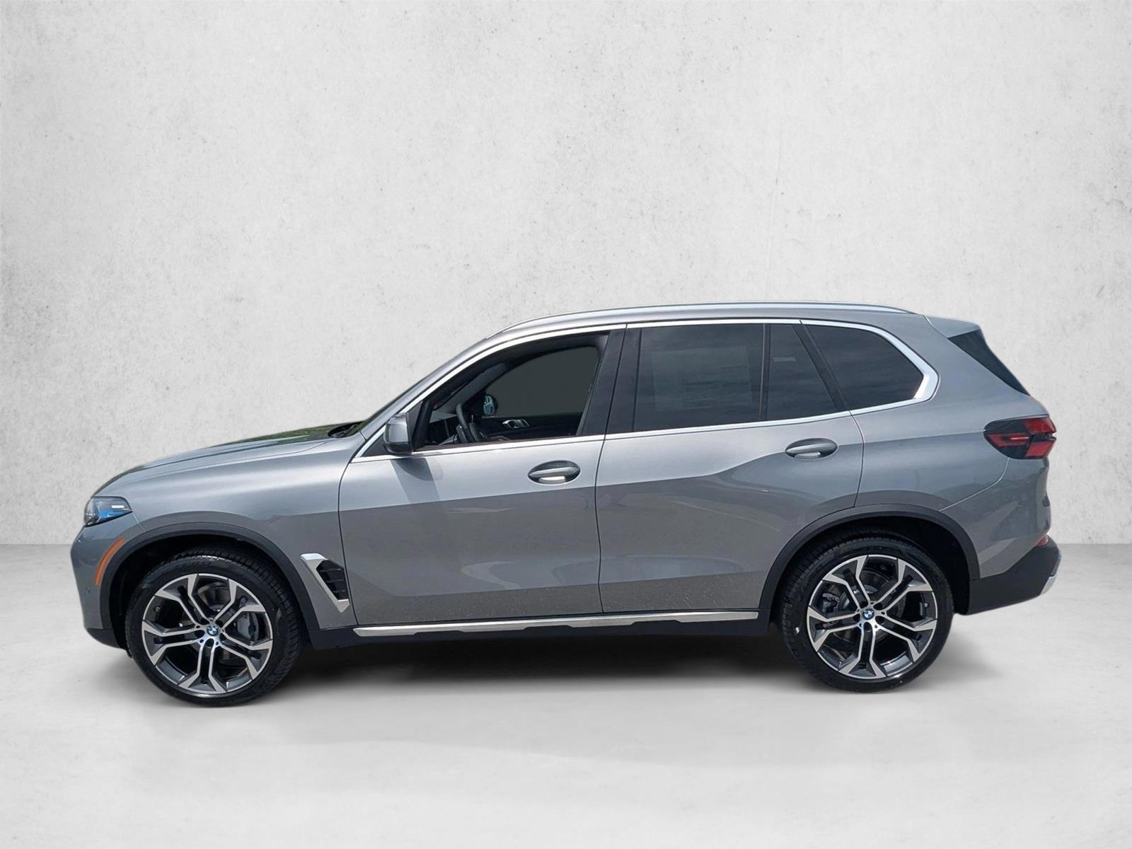 Thumbnail: 2026 BMW X5 - 2