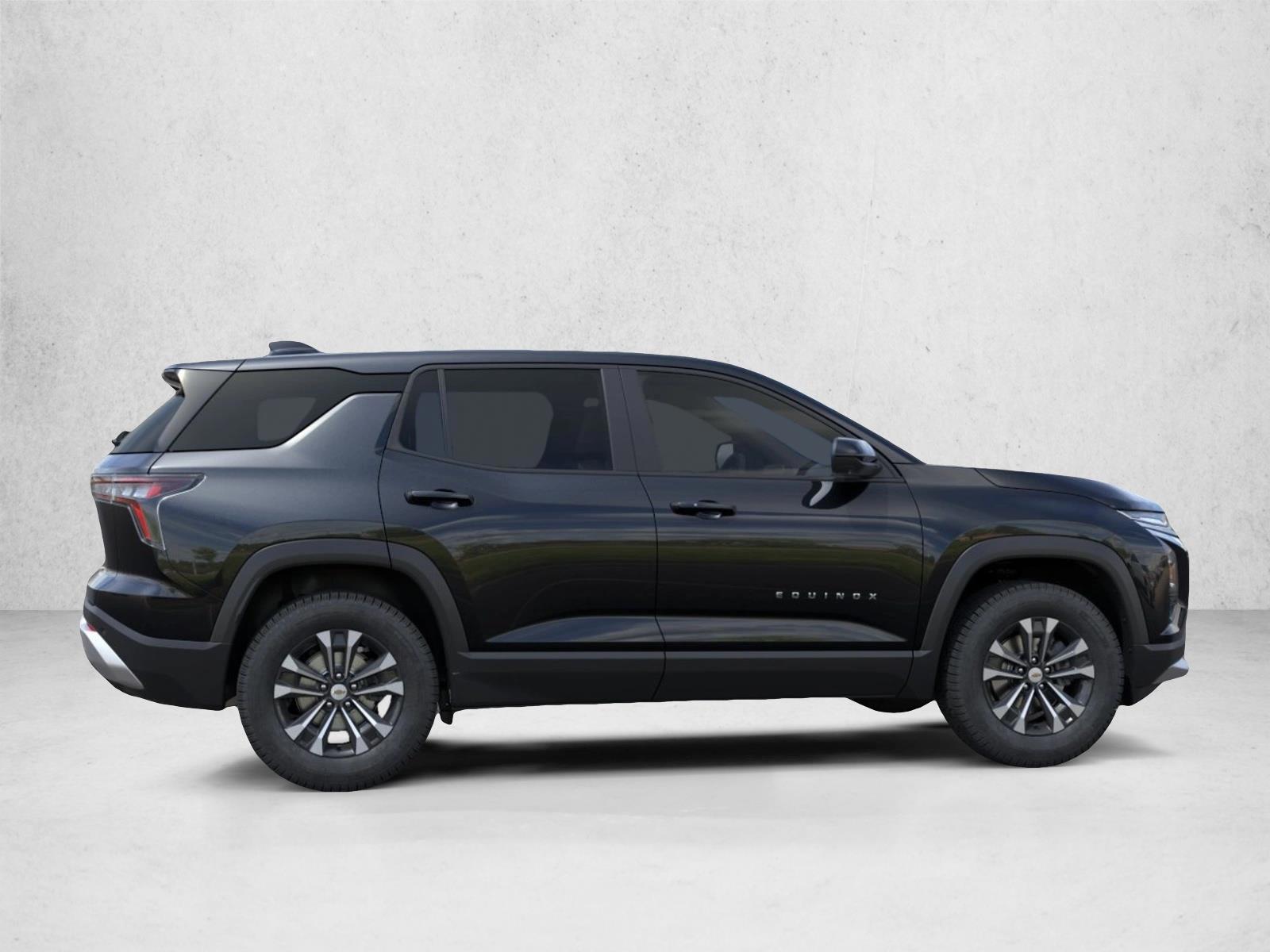 2027 Chevrolet Equinox LT - Photo 6