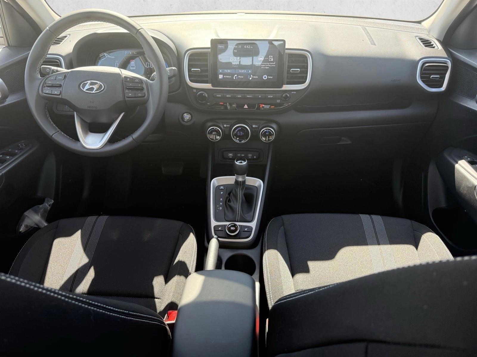 Thumbnail: 2026 Hyundai Venue - 3
