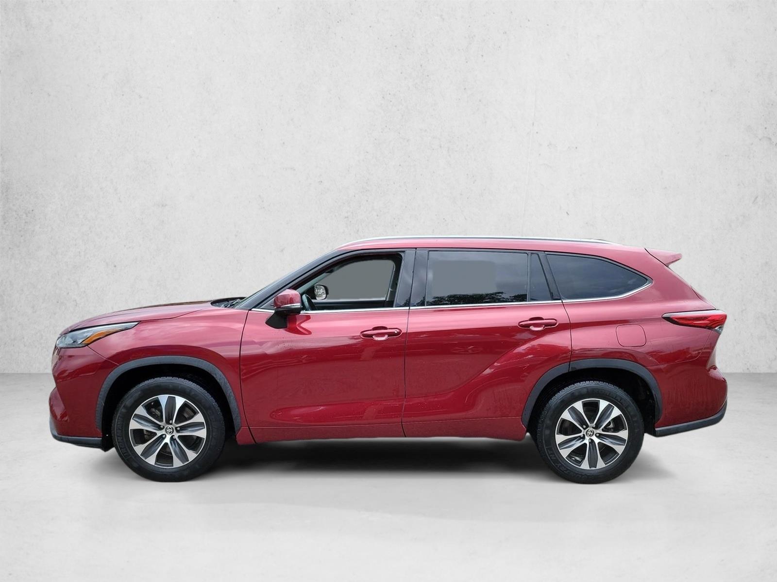 Thumbnail: 2020 Toyota Highlander - 2