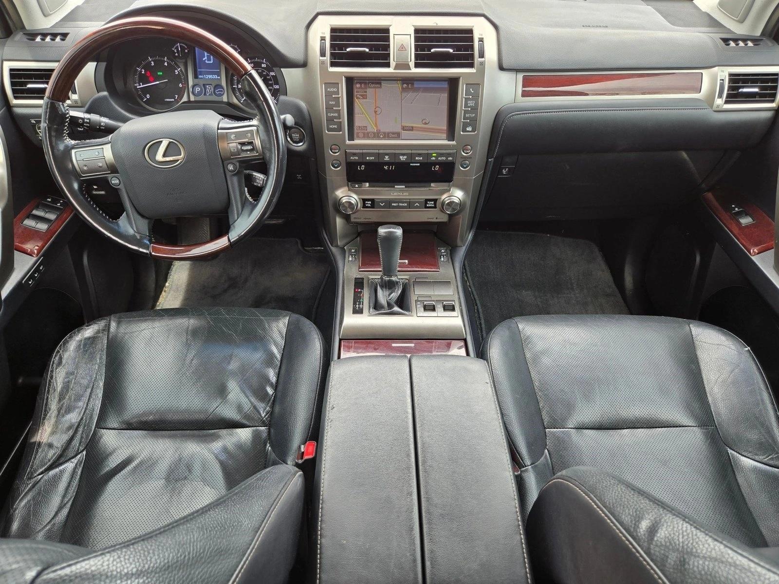 Thumbnail: 2016 Lexus GX - 3