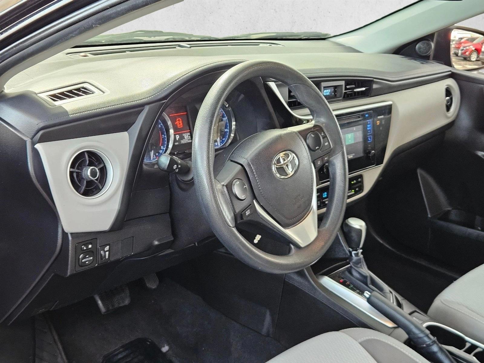 Thumbnail: 2017 Toyota Corolla - 2
