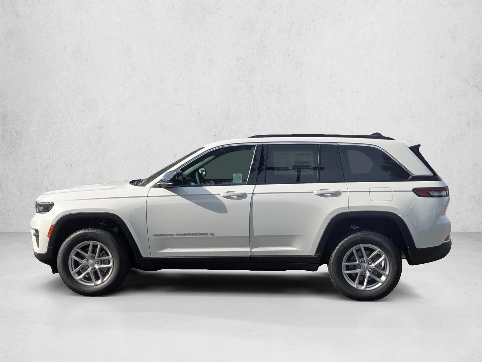 Thumbnail: 2026 Jeep Grand Cherokee - 2