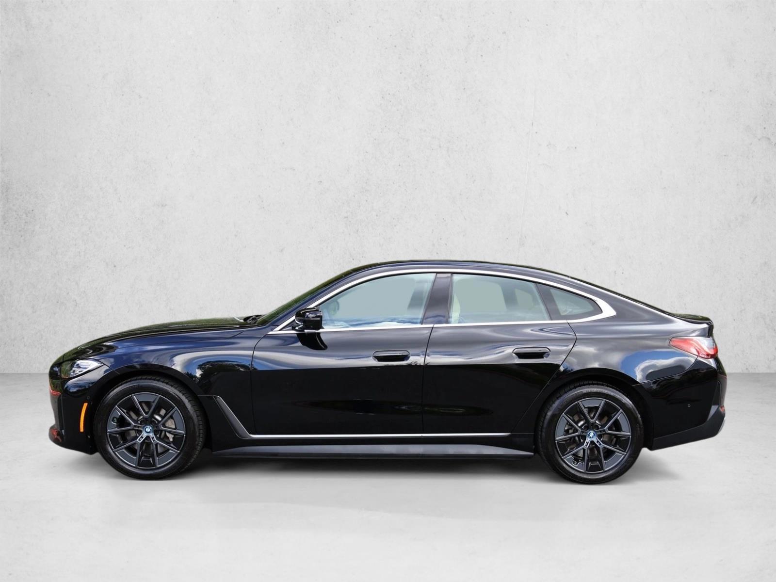 Thumbnail: 2023 BMW i4 - 2