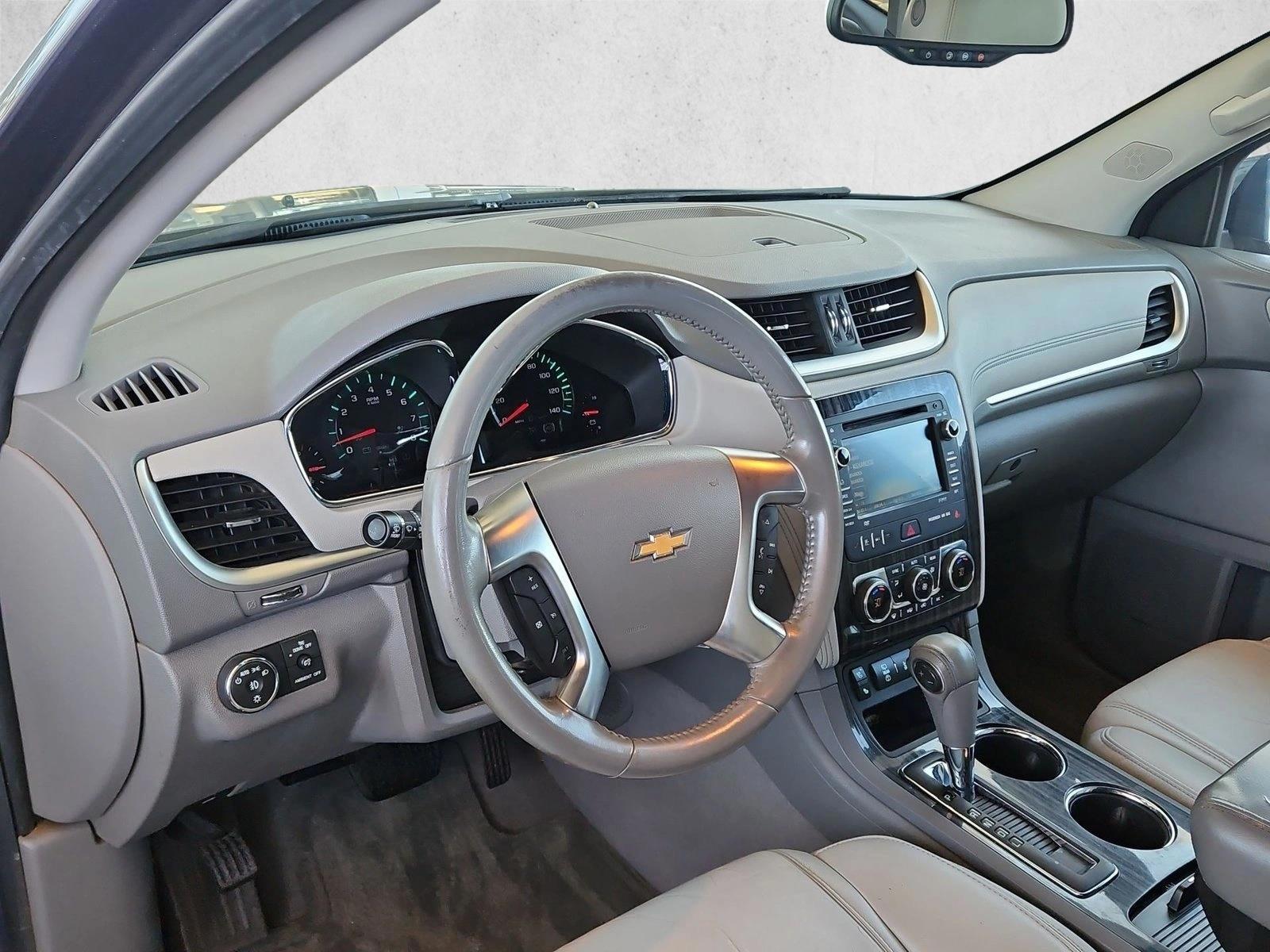 Thumbnail: 2013 Chevrolet Traverse - 3