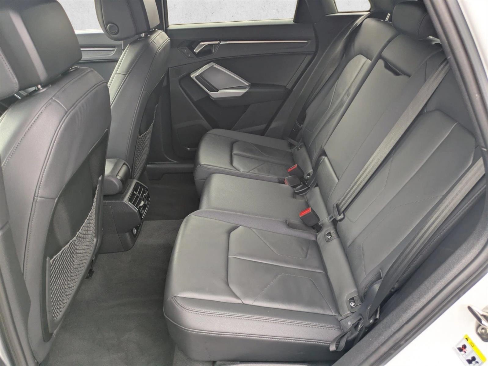 2025 Audi Q3 S Line Premium - Photo 17