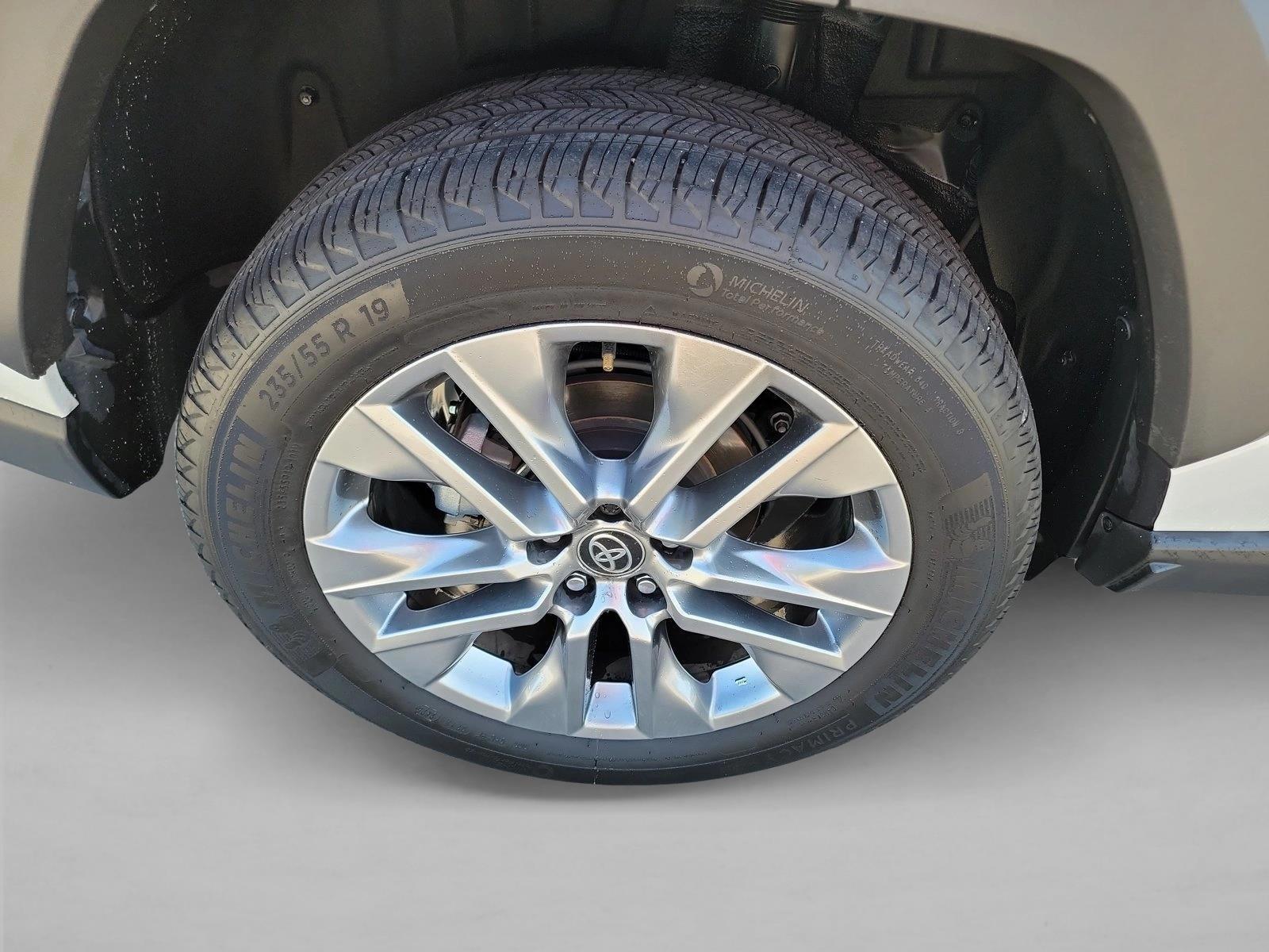 2025 Toyota ToyotaRAV4, photo 11