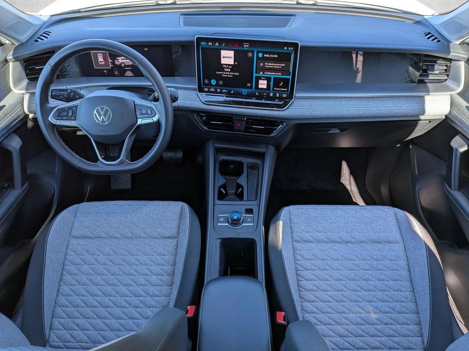 Thumbnail: 2026 Volkswagen Tiguan - 3
