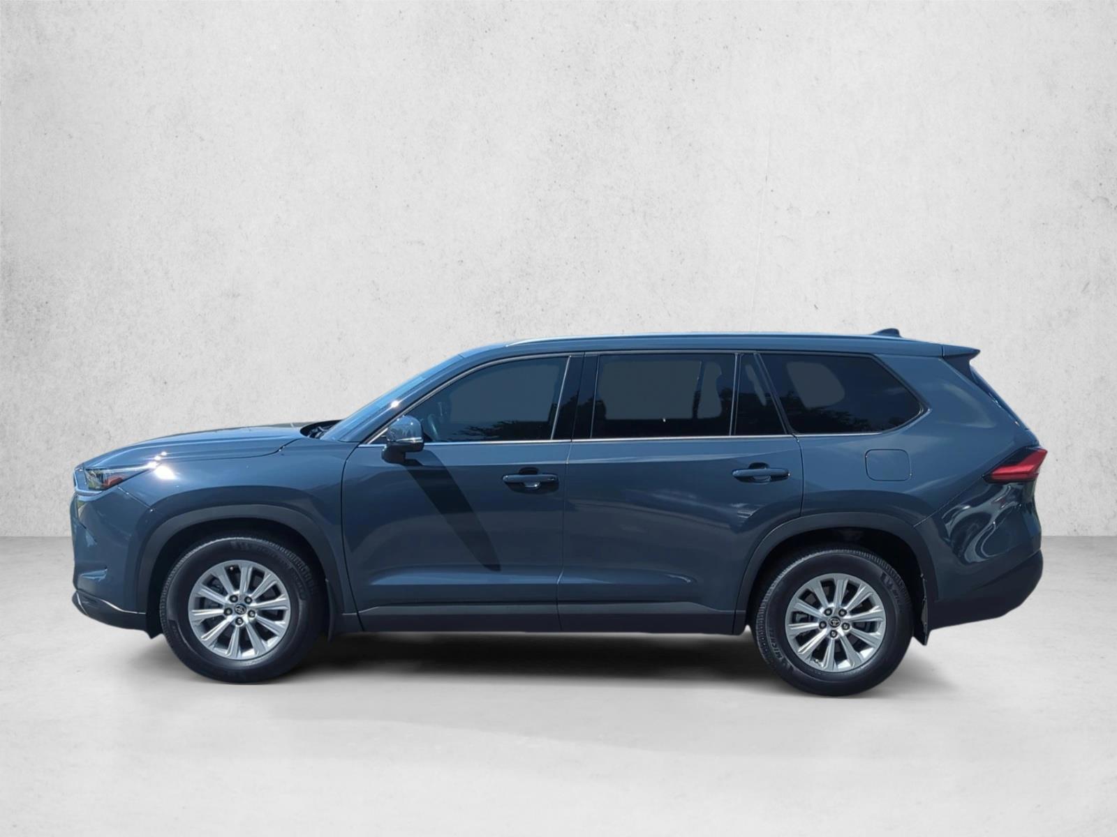 Thumbnail: 2024 Toyota Grand Highlander - 2