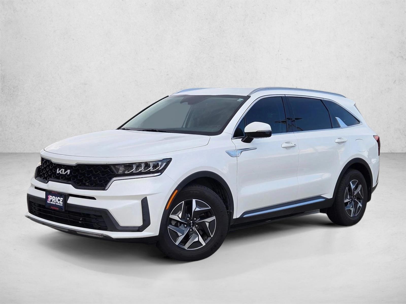 Thumbnail: 2022 Kia Sorento - 1