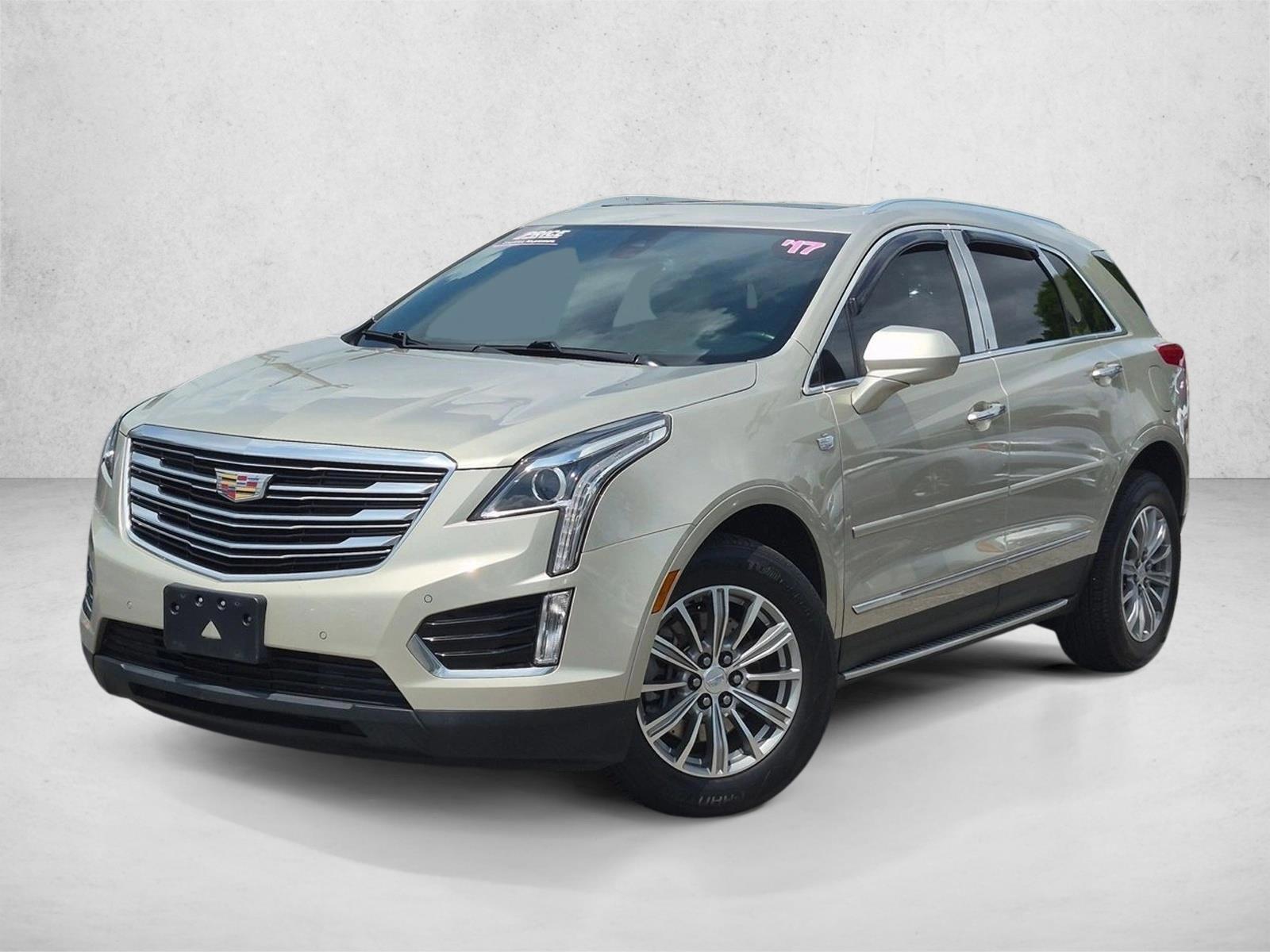 Thumbnail: 2017 Cadillac XT5 - 1