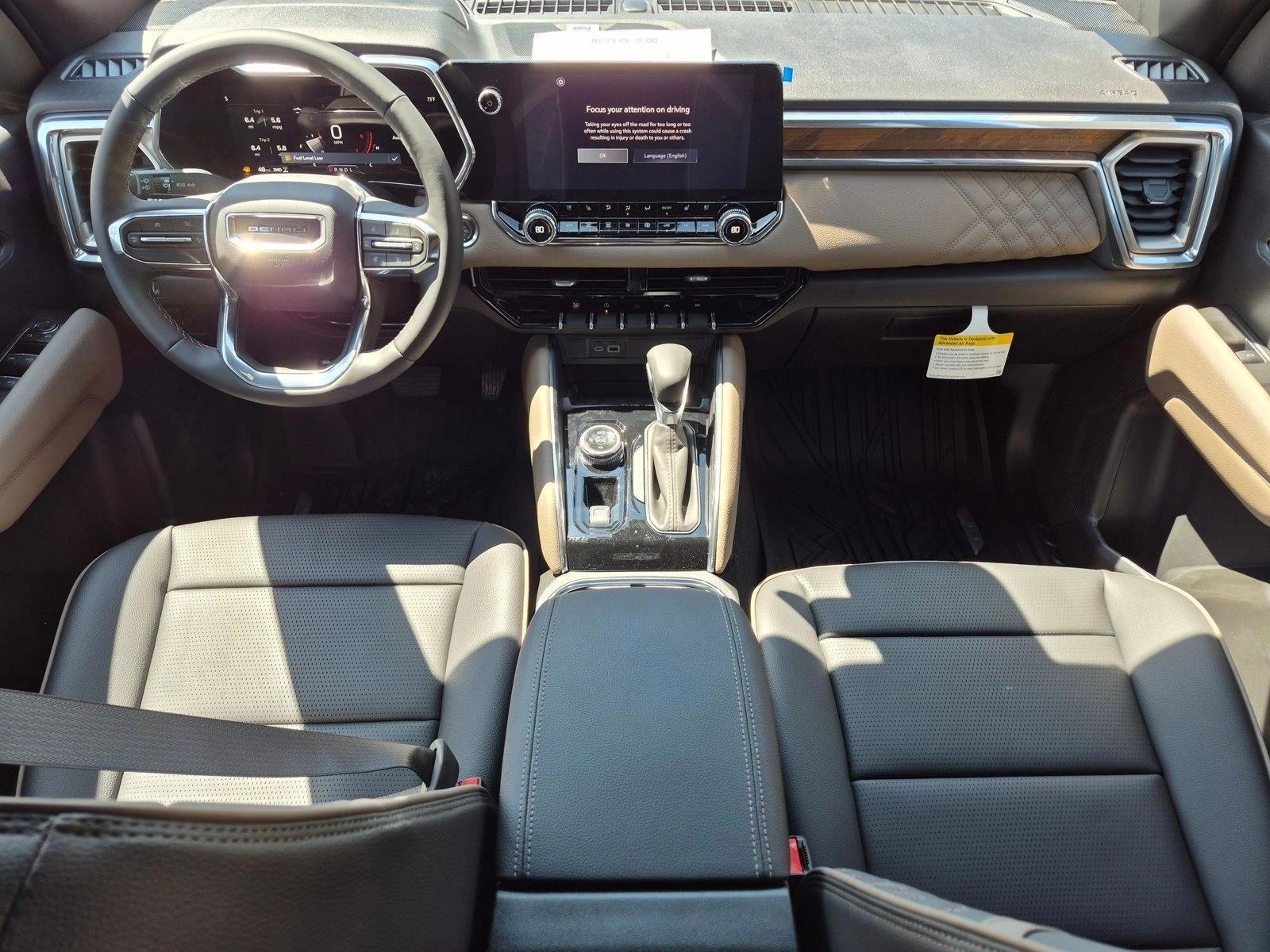 Thumbnail: 2026 GMC Canyon - 3