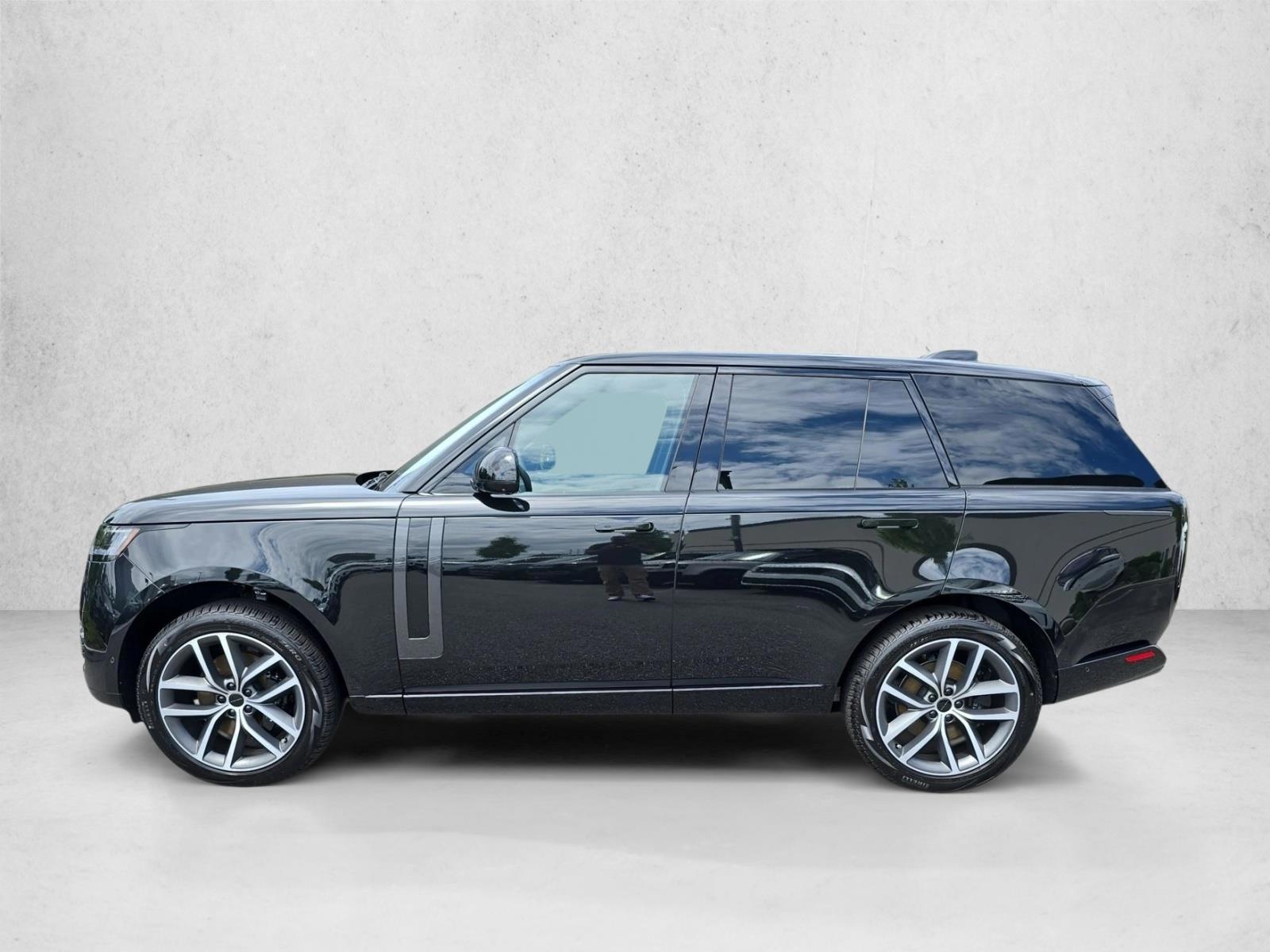 Thumbnail: 2026 Land Rover Range Rover - 2