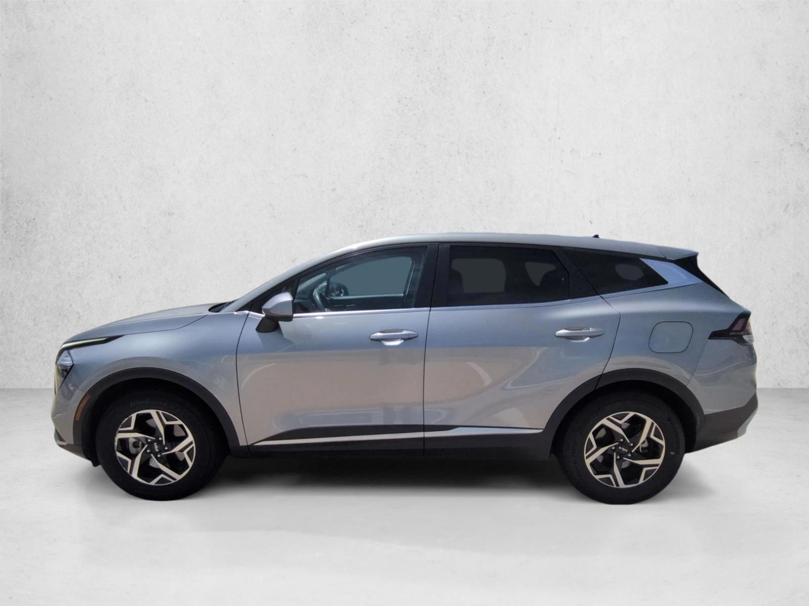 Thumbnail: 2023 Kia Sportage - 2