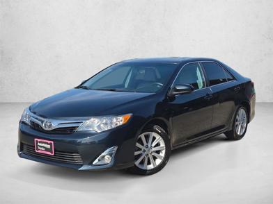 2014 Toyota Camry XLE -
                  Hayward, CA