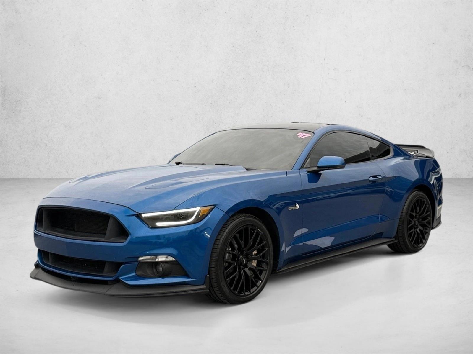 Thumbnail: 2017 Ford Mustang - 1
