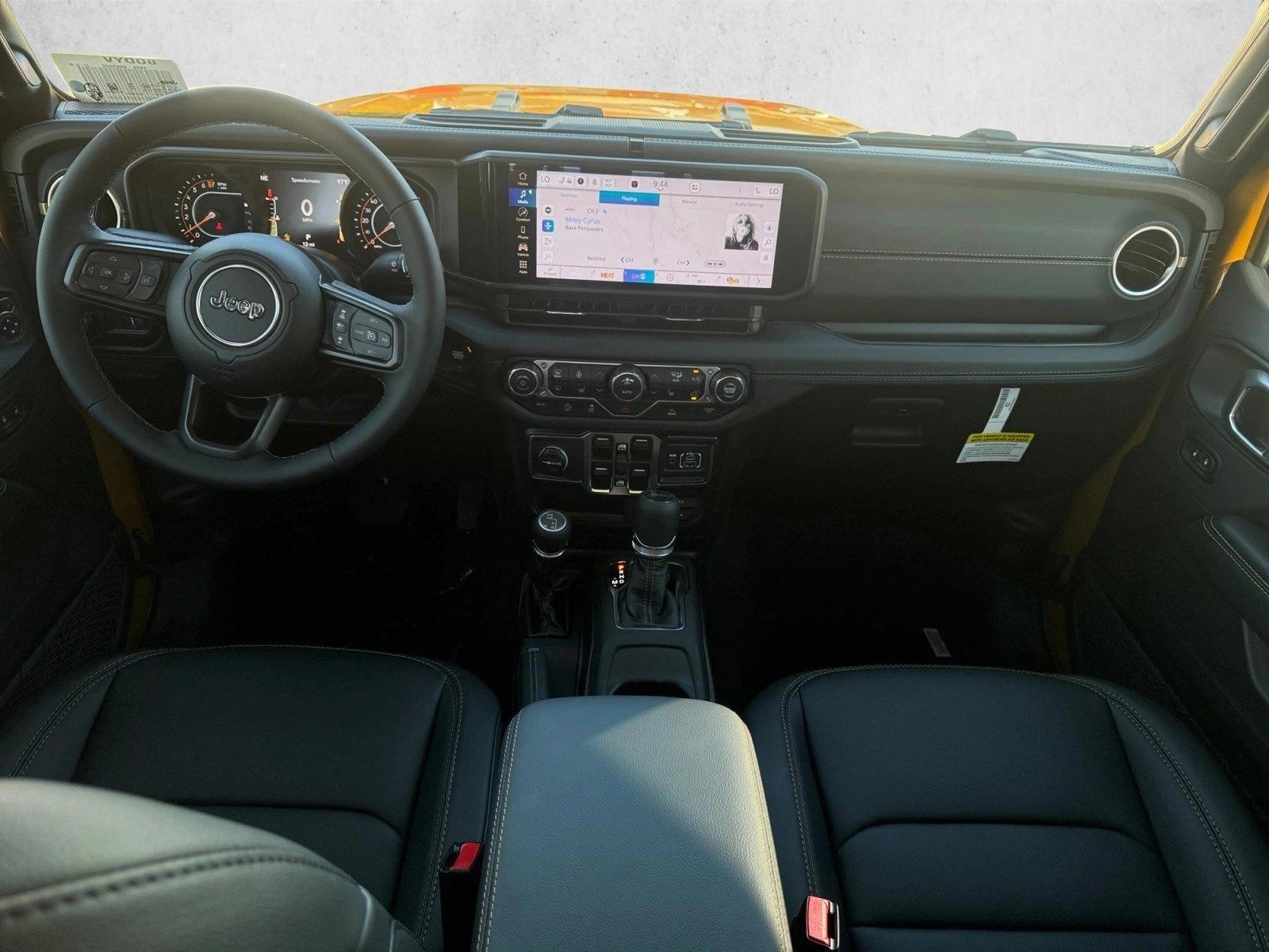 Thumbnail: 2026 Jeep Gladiator - 4