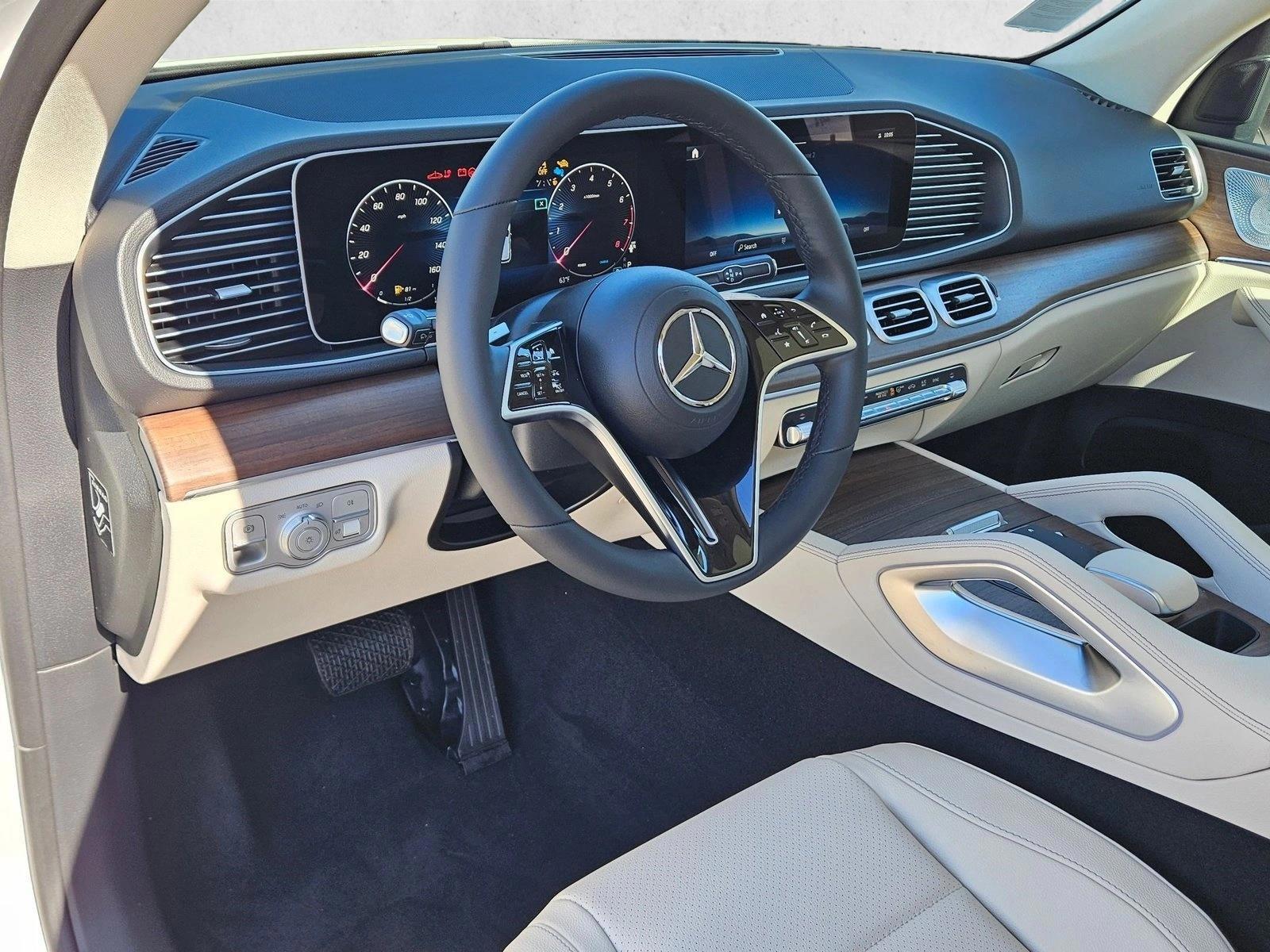 Thumbnail: 2026 Mercedes-Benz GLE - 3