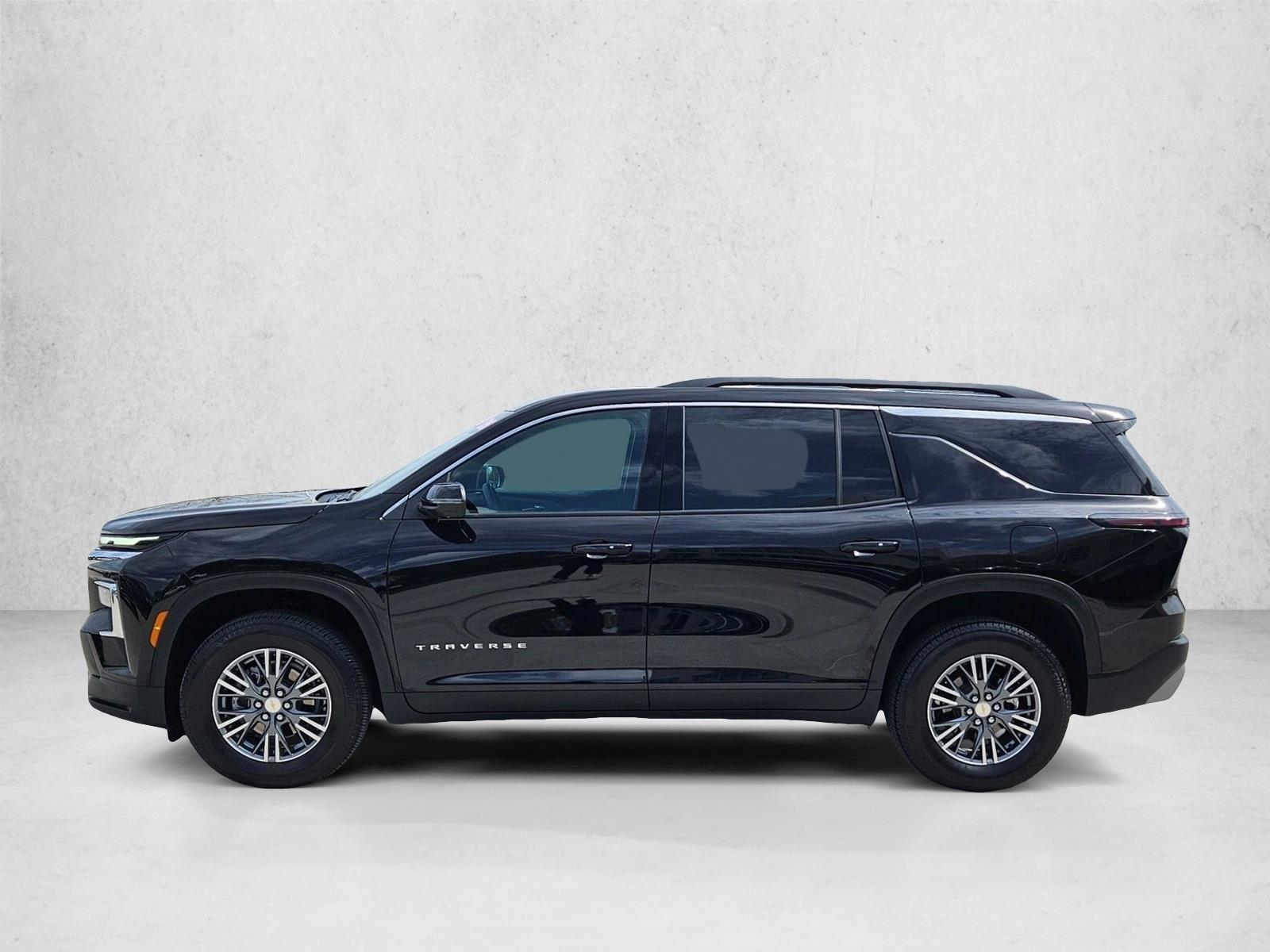 Thumbnail: 2026 Chevrolet Traverse - 2