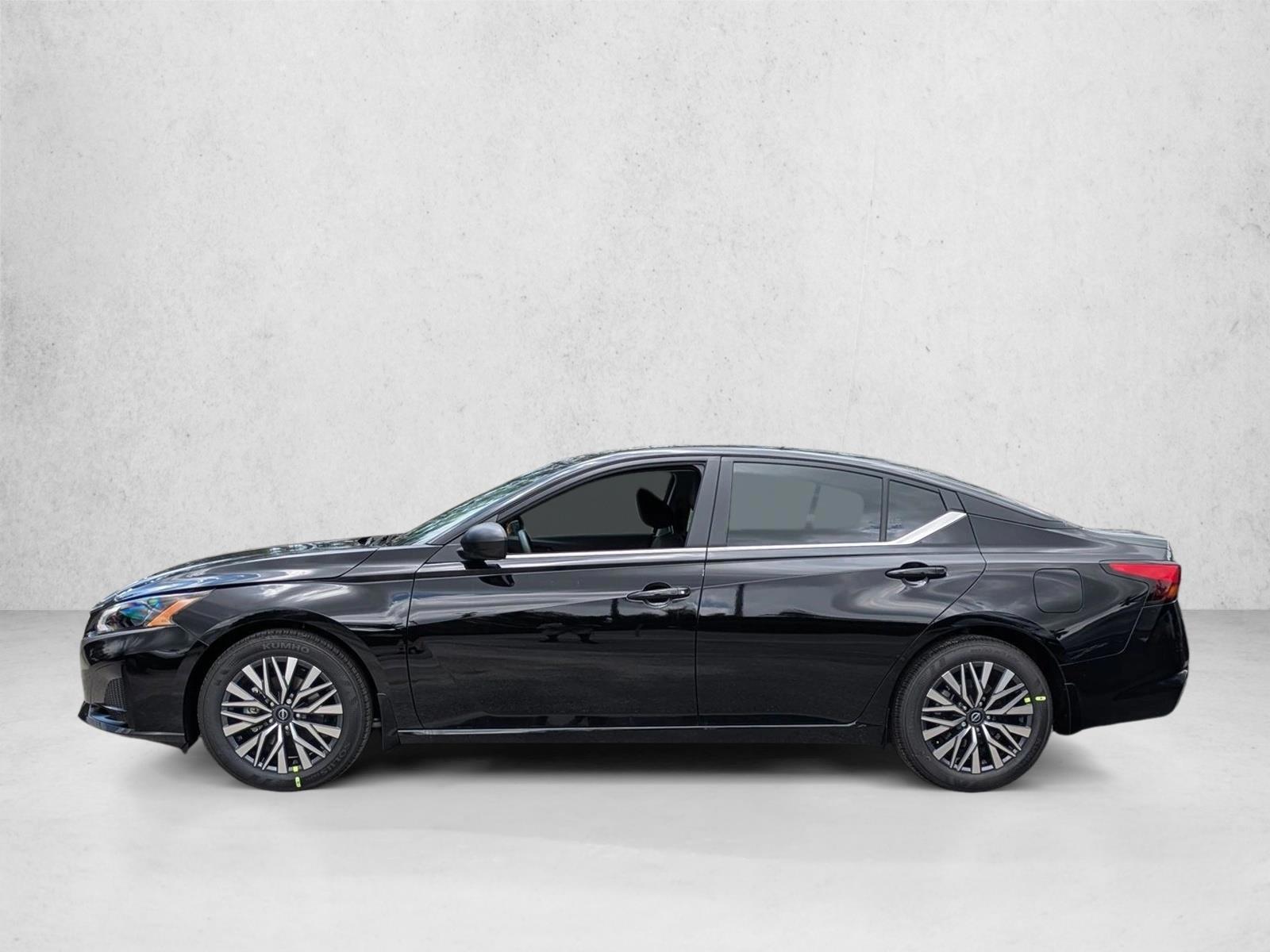 Thumbnail: 2026 Nissan Altima - 2