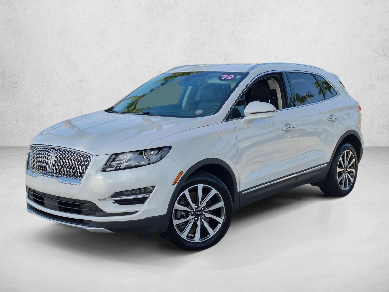 Thumbnail: 2019 Lincoln MKC - 1