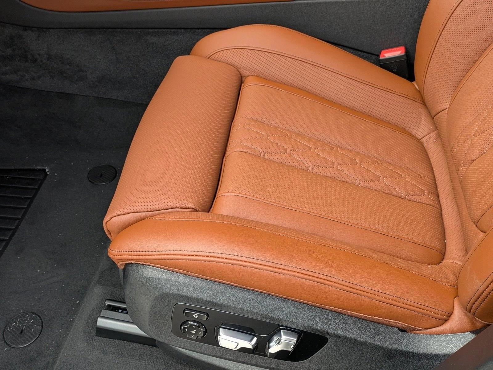 Thumbnail: 2026 BMW X5 - 4