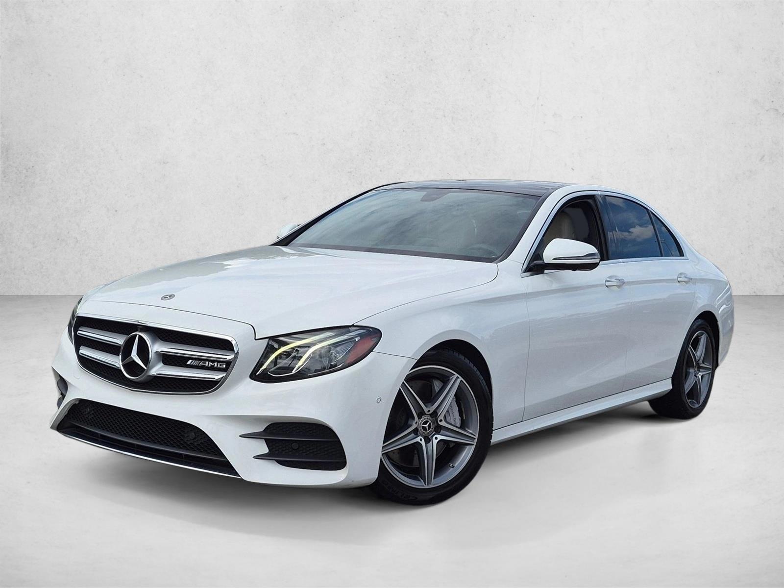 Thumbnail: 2020 Mercedes-Benz E-Class - 1
