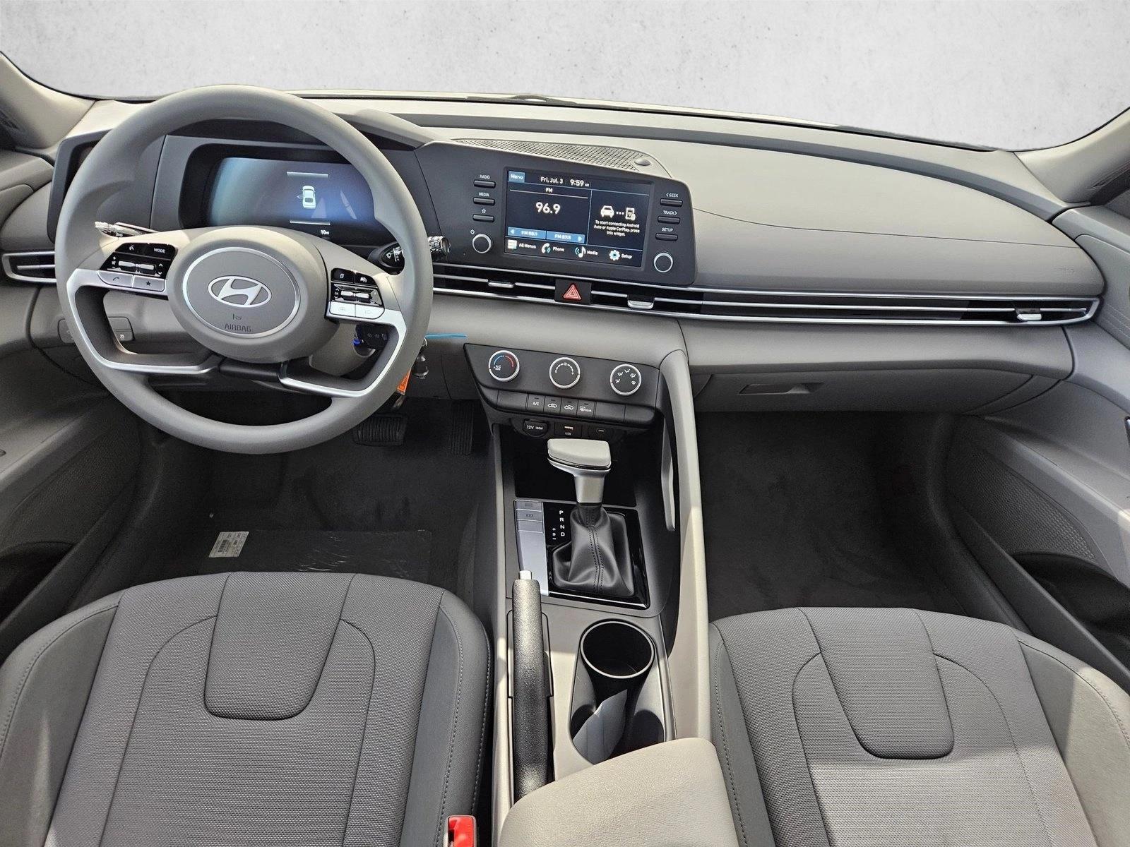 Thumbnail: 2026 Hyundai Elantra - 3