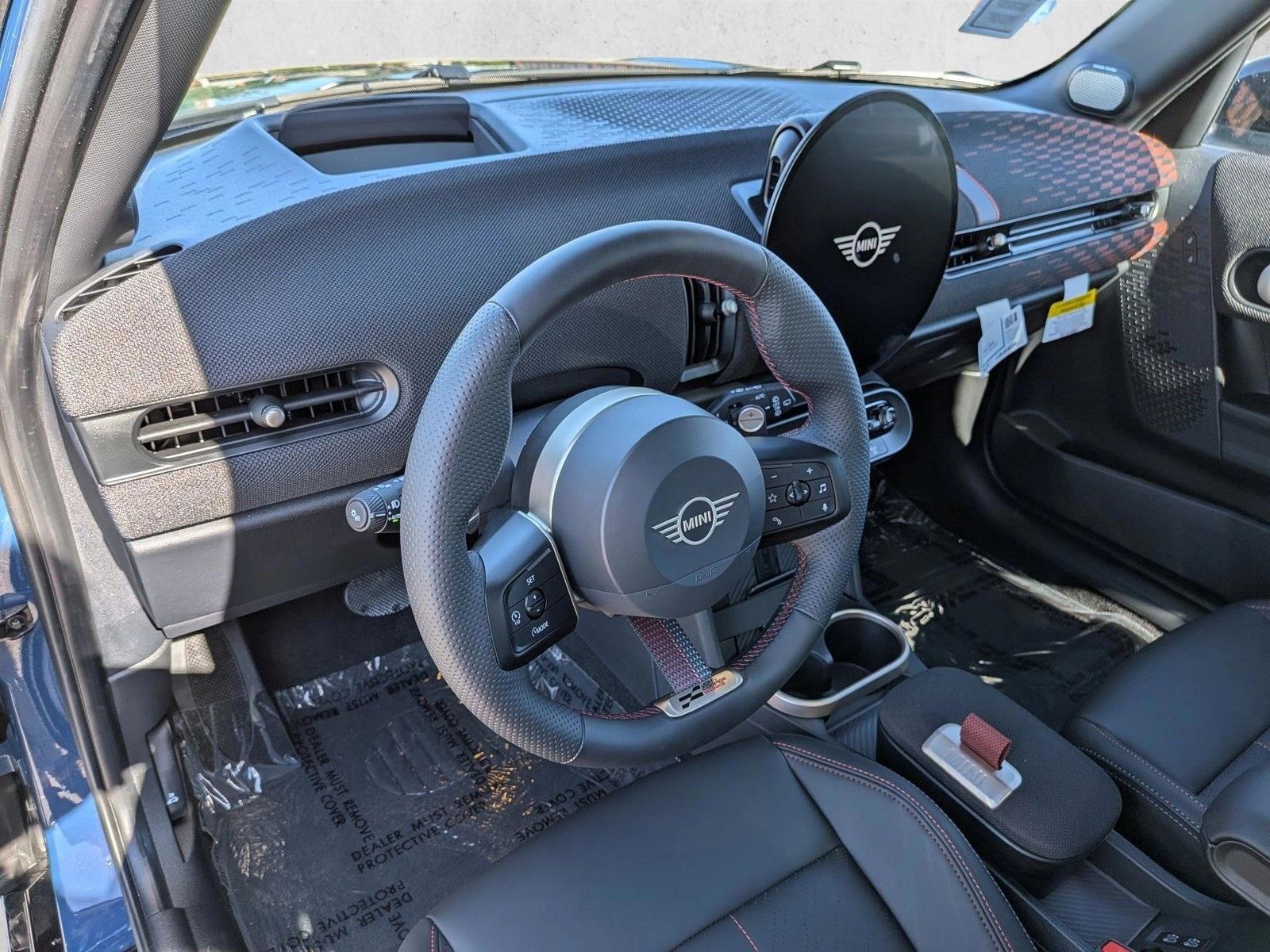 Thumbnail: 2026 MINI Cooper Hardtop - 4
