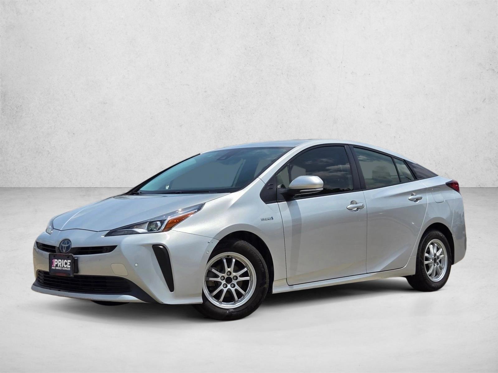 Thumbnail: 2022 Toyota Prius - 1