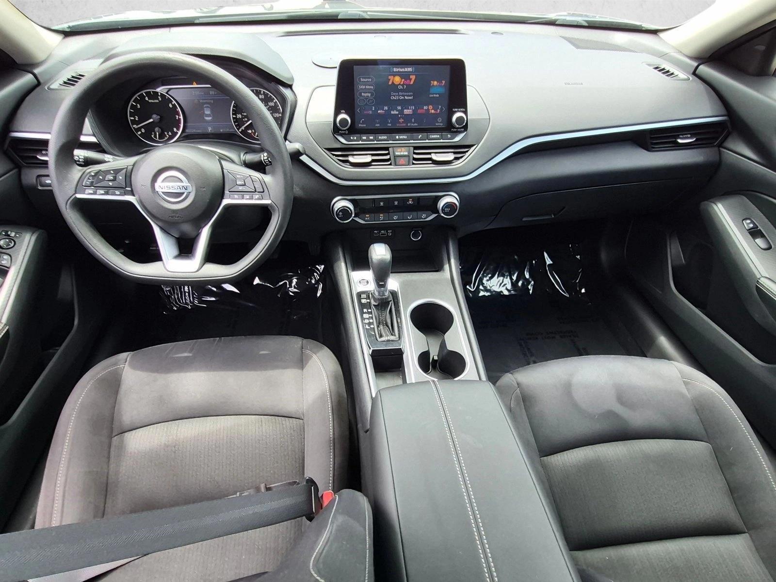 Thumbnail: 2022 Nissan Altima - 3