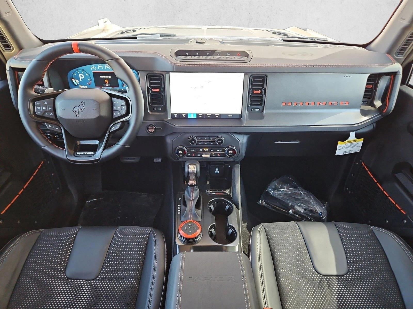 Thumbnail: 2025 Ford Bronco - 3