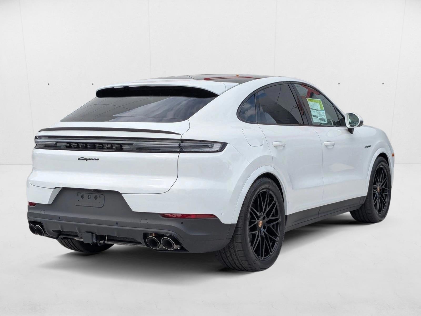 2026 Porsche Cayenne Coup E-Hybrid - Photo 9