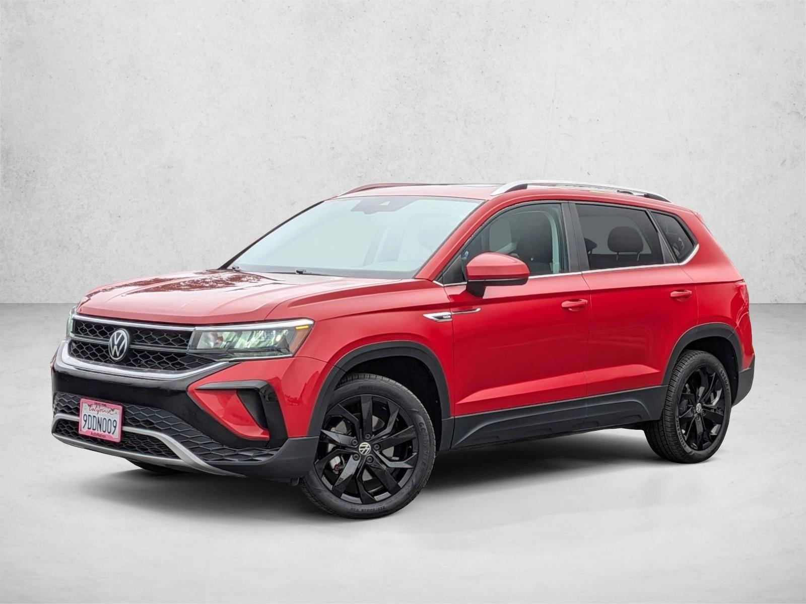 Thumbnail: 2022 Volkswagen Taos - 1