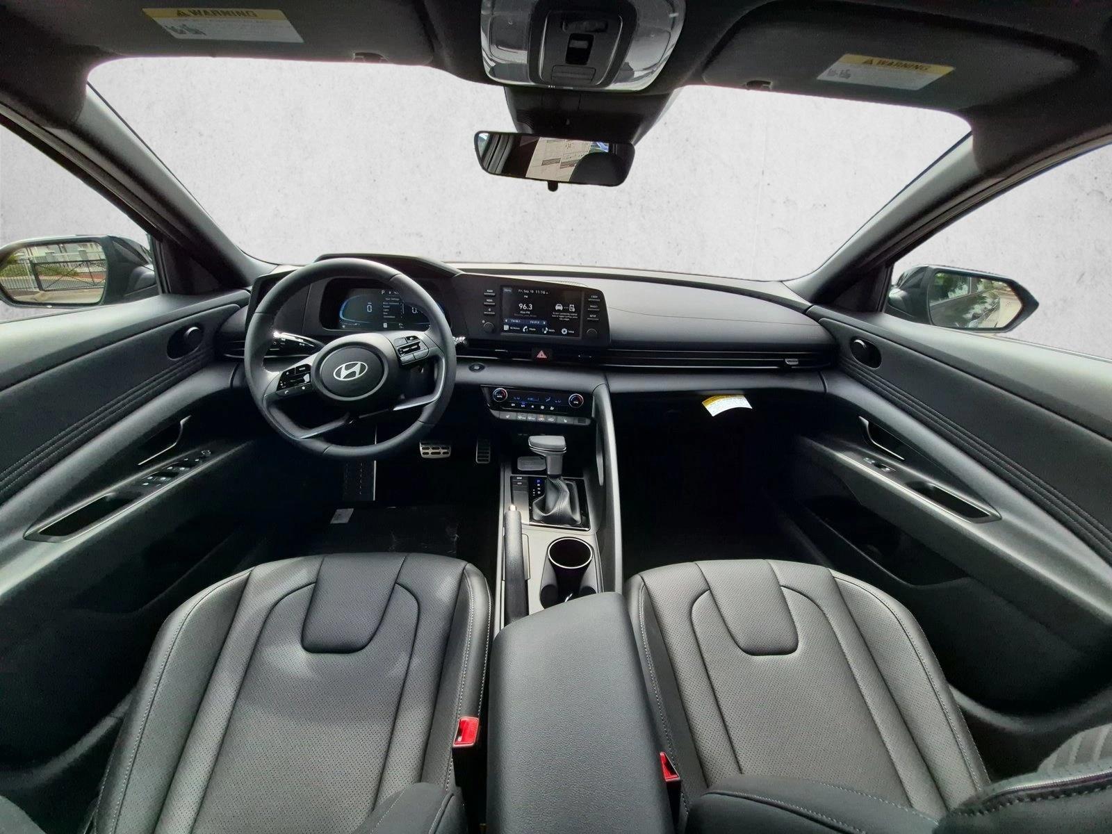 Thumbnail: 2026 Hyundai Elantra - 3