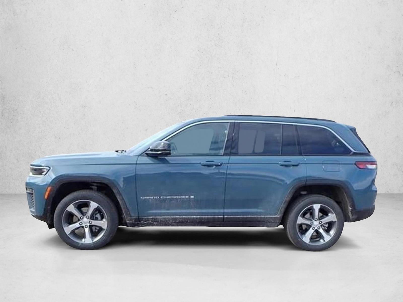 Thumbnail: 2026 Jeep Grand Cherokee - 2