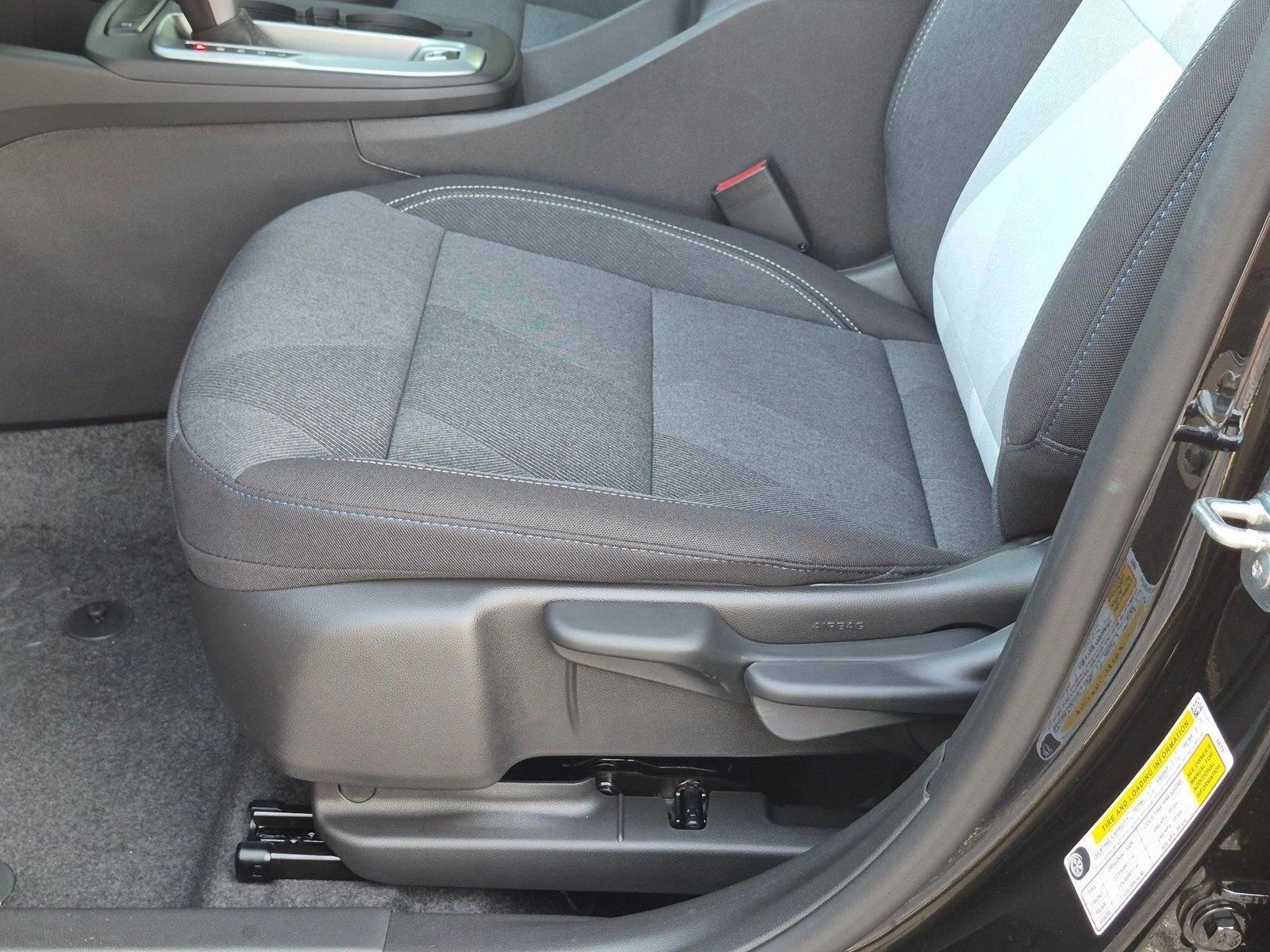 Thumbnail: 2026 Chevrolet Trax - 4