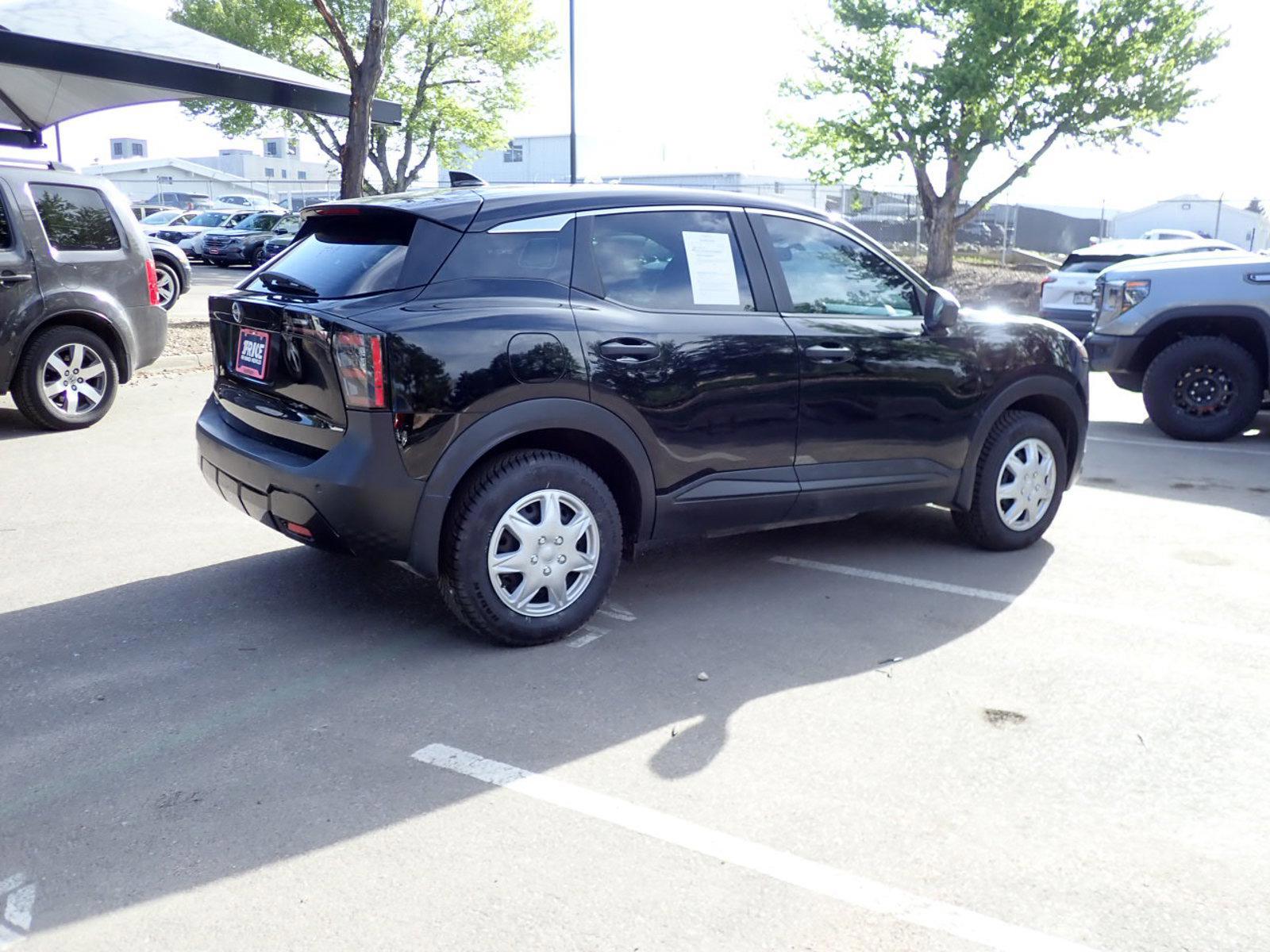 2025 Nissan Kicks S - Photo 7