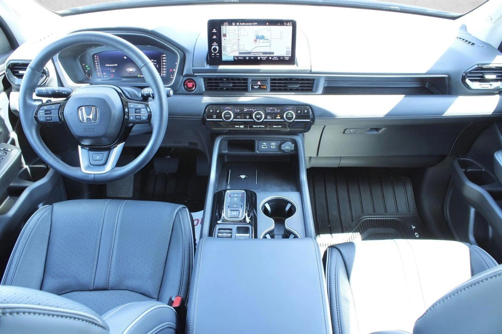 Thumbnail: 2025 Honda Pilot - 4