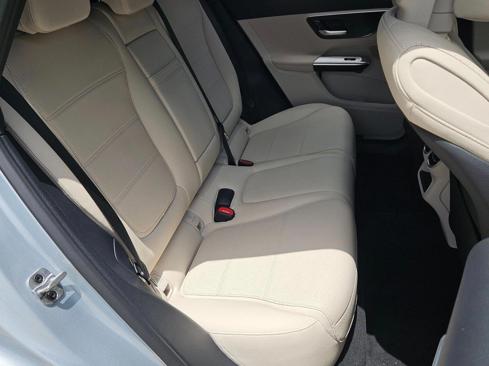 2026 Mercedes-Benz GLC Base - Photo 18