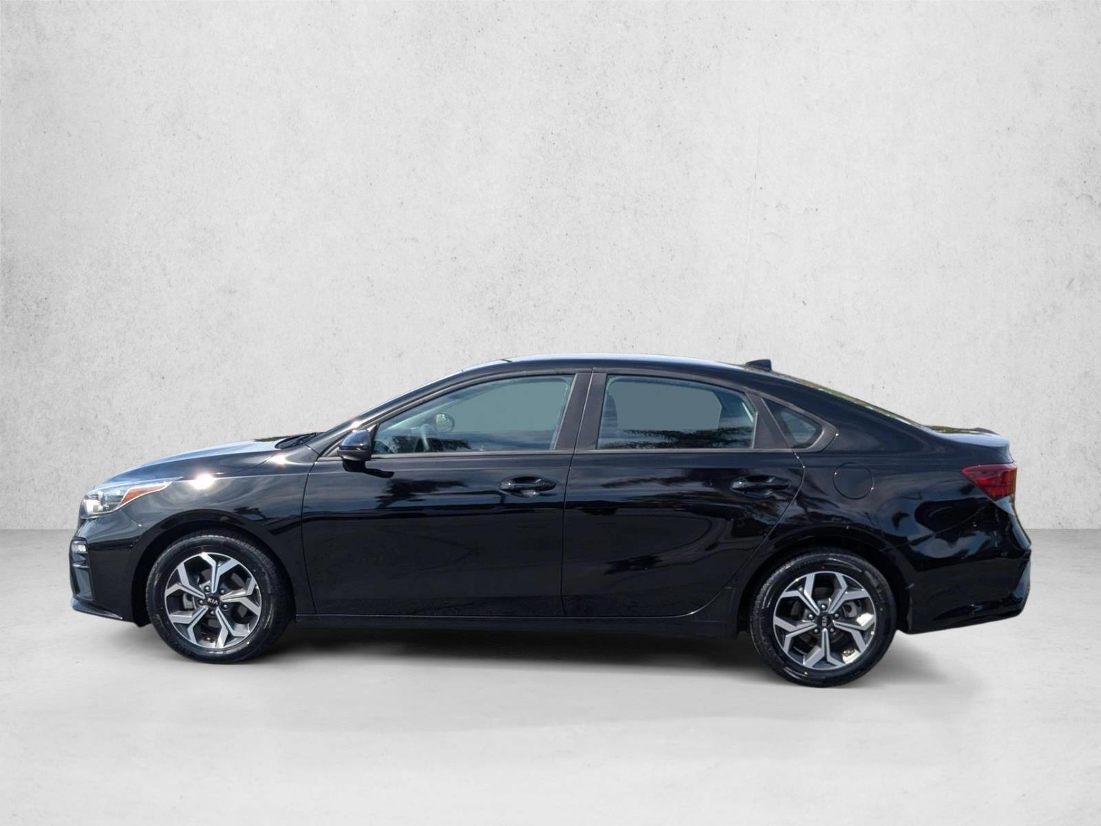 Thumbnail: 2021 Kia Forte - 2